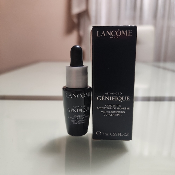 5/$25✨️Lancôme Genifique✨️ - Picture 2 of 3